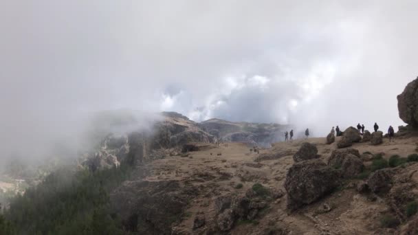 Nuvens Movendo Sobre Roque Nublo Uma Rocha Vulcânica Ilha Gran — Vídeo de Stock