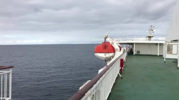Barca Salvataggio Traghetto Nell Oceano Atlantico — Video Stock