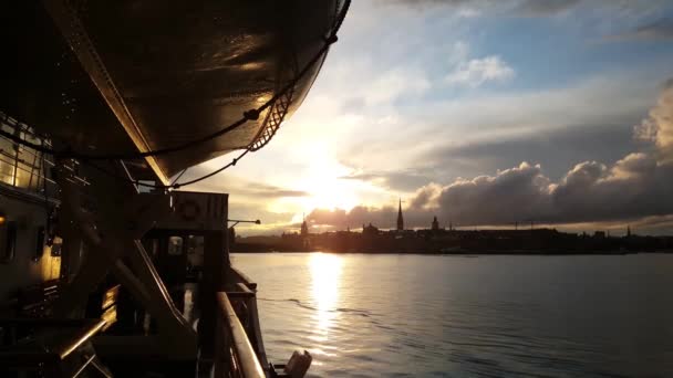 Stockholm Zweden Zonsondergang Vanaf Een Oud Cruiseschip — Stockvideo