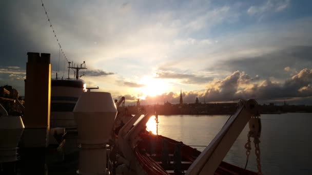 Stockholm Schweden Sonnenuntergang Von Einem Alten Kreuzfahrtschiff — Stockvideo