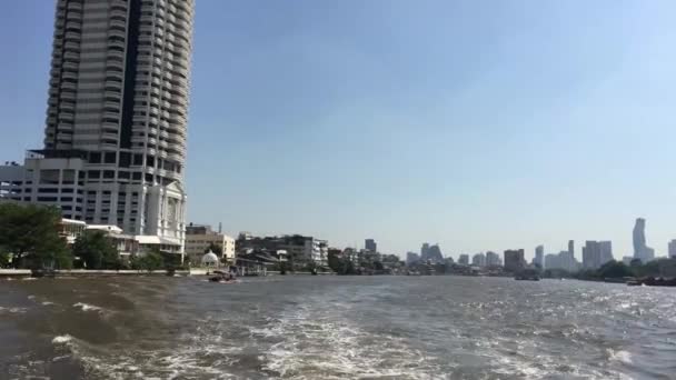 Pohled Trajektu Budov Podél Řeky Chao Phraya Bangkoku Thajsko — Stock video