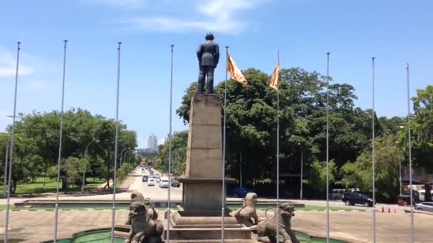 斯里兰卡科伦坡独立纪念馆的独立广场 — 图库视频影像