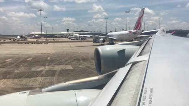 Qatar Airlines Taxiën Colombo Airport Voor Het Opstijgen Sri Lanka — Stockvideo