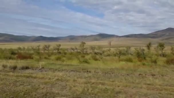 Trans Sibirien Järnväg Bergslandskap Från Tåget — Stockvideo