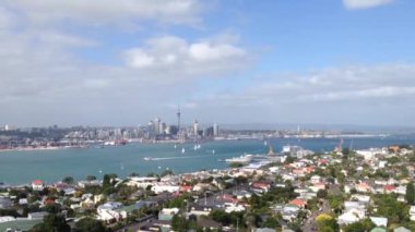 Yeni Zelanda, Victoria Tepesi 'nden Auckland ufuk çizgisi manzarası