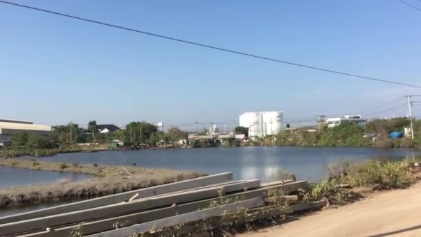 Blick Aus Dem Zug Von Samut Songkhram Nach Tha Chalom — Stockvideo