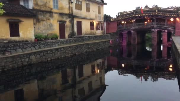 Puente Cubierto Japonés Con Luces Hoi Vietnam — Vídeo de stock