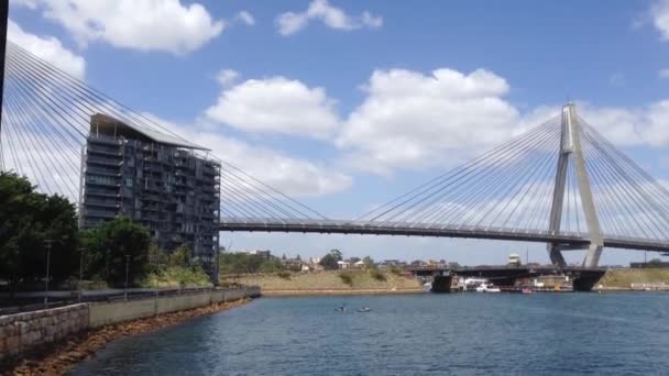 Pfanne Von Der Anzac Brücke Sydney Australien — Stockvideo