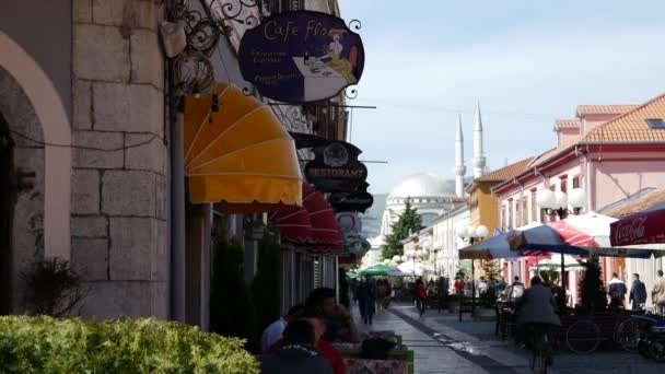 Bir Camiden Shokodr Arnavutluk Yakınlarındaki Lumi Buna Nehrine Doğru Eğil — Stok video