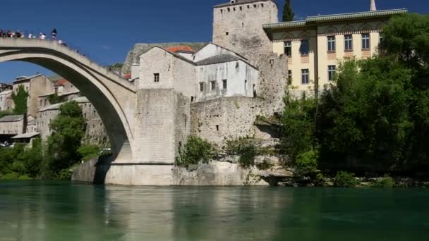 Pan Stari Most Old Bridge Mostar Bosnia Herzegovina — ストック動画