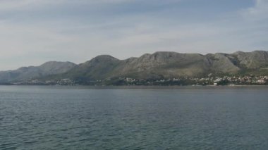 Cavtat Hırvatistan 'ın etrafını sardı