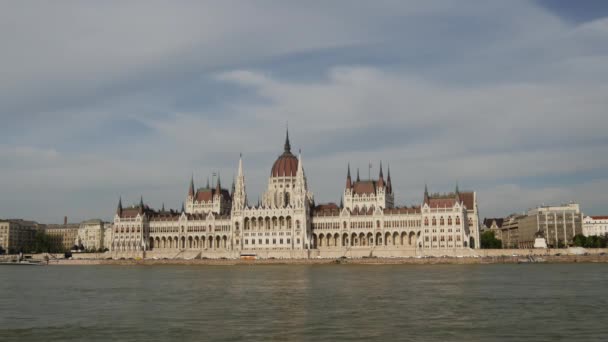 Budova Maďarského Parlamentu Dunajské Bance Budapešti Maďarsko — Stock video