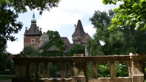 Schloss Vajdahunyad Budapest Ungarn — Stockvideo