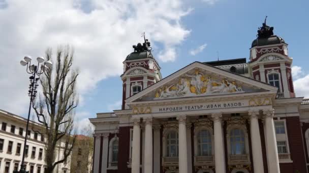 Время Национальном Театре Ивана Вазова Софии Болгария — стоковое видео