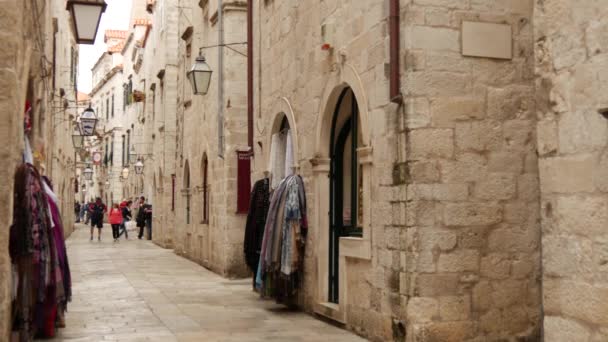 Turistas Caminando Por Las Calles Dubrovnik Croacia — Vídeo de stock