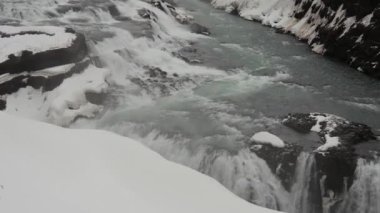 İzlanda 'nın güneybatısında Gullfoss Şelaleleri