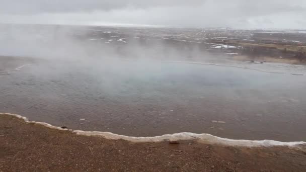 Gőz Geysir Délnyugat Izlandon — Stock videók