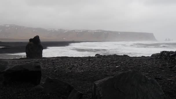 Dyrholaey Día Tormentoso Costa Sur Islandia — Vídeo de stock