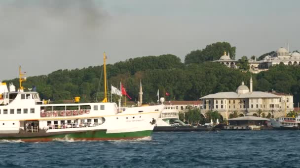 Det Gyllene Hornet Med Färjor Istanbul Turkiet — Stockvideo