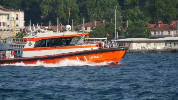 Pan Van Kustwacht Bij Gouden Hoorn Istanbul Turkije — Stockvideo