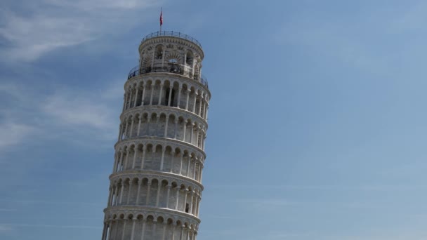 Tiden Förfaller Från Lutande Tornet Pisa Med Människor Som Går — Stockvideo