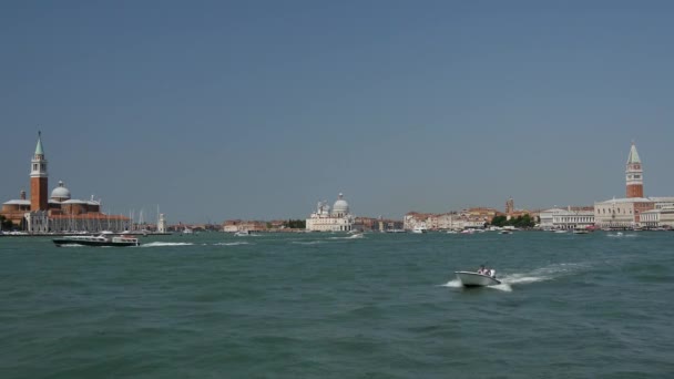 Canal Bacino Marco Com Barcos Veneza Itália — Vídeo de Stock