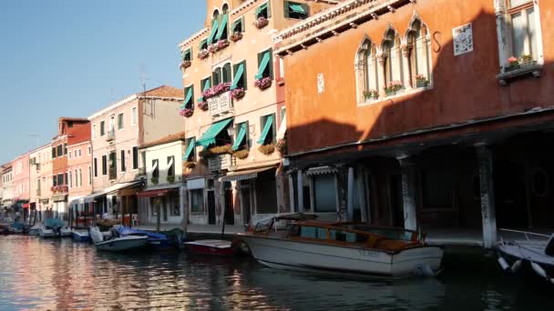 Kanal Mit Booten Murano Venedig Italien — Stockvideo