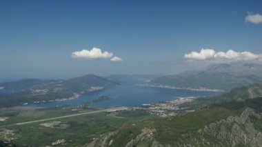 Kotor Körfezi Karadağ 'dan bir dağdan Pan