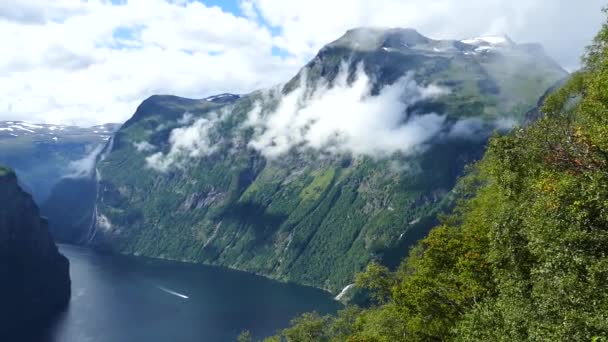 Het Landschap Van Geiranger Fjord Noorwegen — Stockvideo