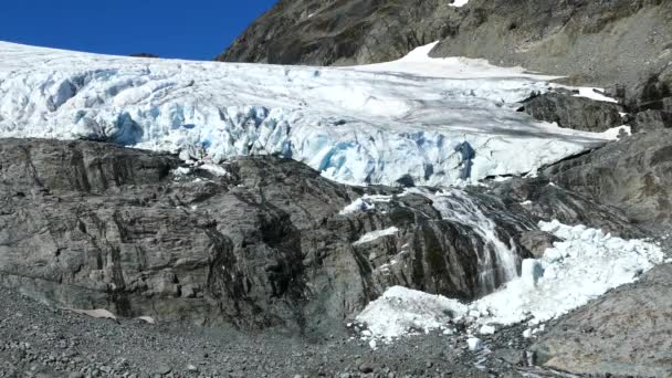 Olvadó Egy Gleccserből Ami Vízesést Okoz Jotunheimen Nemzeti Parkban Norvégia — Stock videók