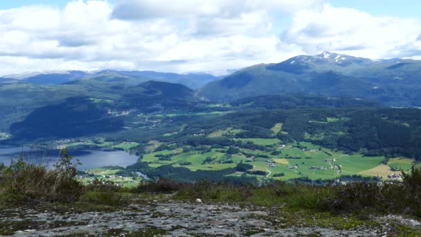 Bela Paisagem Vista Montanha Lonahorgi Noruega — Vídeo de Stock