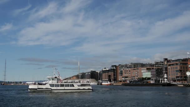 Trajekt Odplouvá Přístavu Oslo Norsko — Stock video