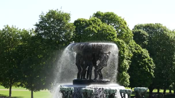 Brunnen Vigeland Skulpturenpark Oslo Norwegen — Stockvideo