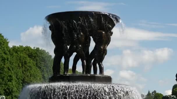 Vicino Alla Fontana Nel Parco Sculture Vigeland Oslo Norvegia — Video Stock