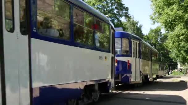 Riga Letonya Geçen Tramvaylar — Stok video