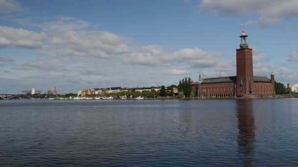 瑞典斯德哥尔摩市议会的斯德哥尔摩市政厅大楼 — 图库视频影像