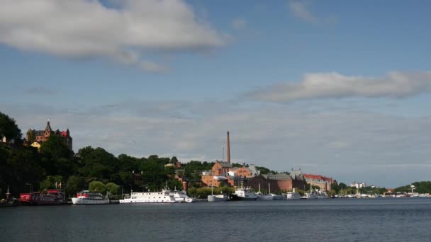 Prom Przybywający Parku Rozrywki Lund Sztokholmie Szwecja — Wideo stockowe