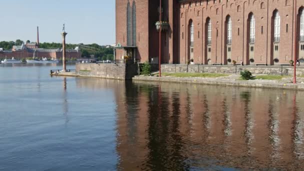 Inclinação Câmara Municipal Estocolmo Suécia — Vídeo de Stock