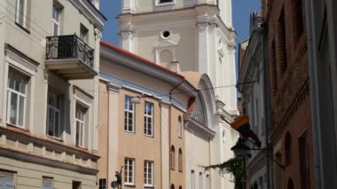 Vilnius Litvanya 'daki St. John Kilisesi' nin çan kulesinden.