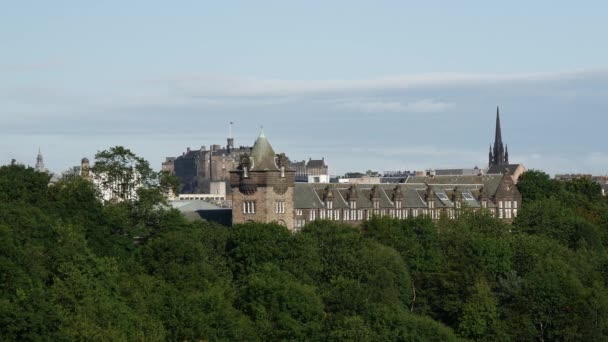 Pemandangan Edinburgh Scotland Dari Taman Holyrood — Stok Video