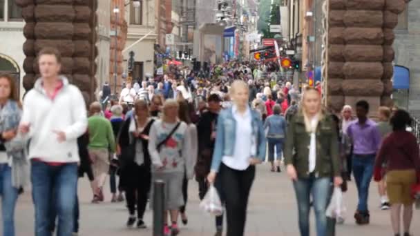 Folkmassa Vid Riksplanstorget Och Riksbron Stockholm — Stockvideo