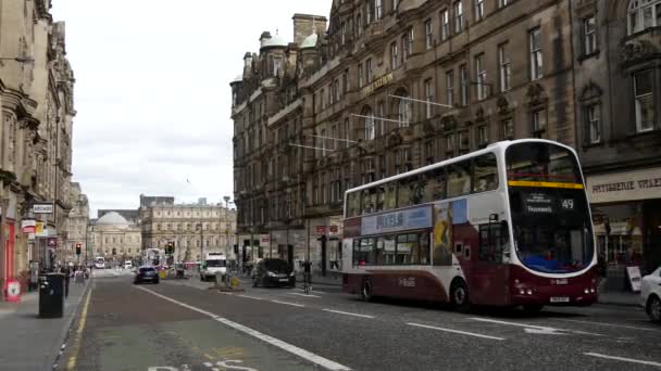 Zeitraffer Des Verkehrs Der Altstadt Von Edinburgh Schottland — Stockvideo