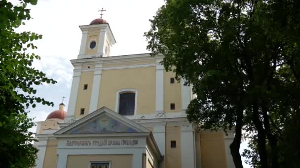 Tilt Orthodox Church Holy Spirit Vilnius Lituania — Vídeo de stock