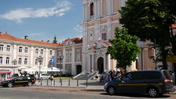 Inclinación Desde Iglesia San Casimiro Vilna Lituania — Vídeos de Stock