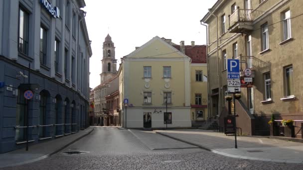 Calle Casco Antiguo Vilnius Lituania — Vídeos de Stock