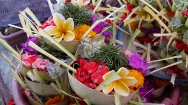 Bali Endonezya 'da Hindu sunumlarından genel bakış