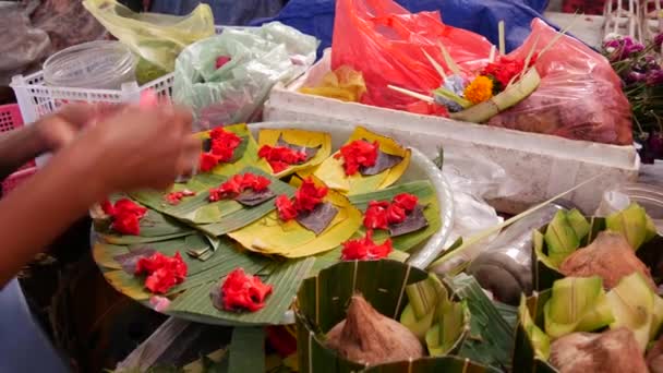 Angebote Auf Dem Markt Bali Indonesien — Stockvideo