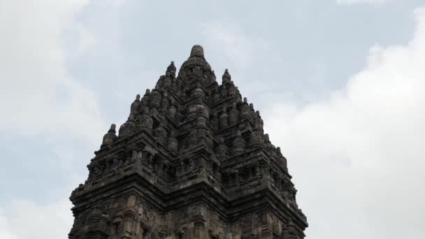 プラムバナン寺院 カンディ プラムバナン寺院 またはカンディ ジョングラン寺院からの時間経過は インドネシアの中央ジャワにある9世紀のヒンドゥ教の寺院化合物です — ストック動画