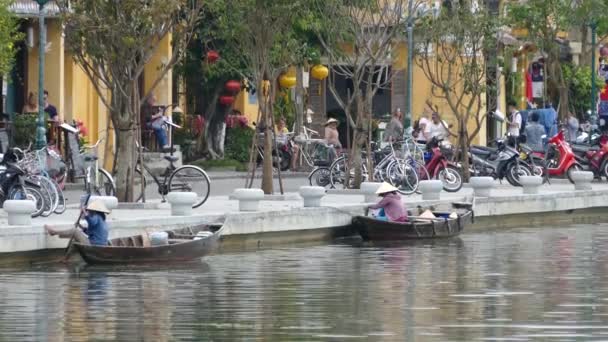 Łodzie Rzece Thu Bon Turystów Starym Mieście Hoi Wietnam — Wideo stockowe
