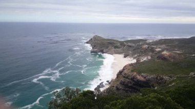 Ümit Burnu kıyıları Güney Afrika 'daki Cape Yarımadası' nın Atlantik kıyısında.